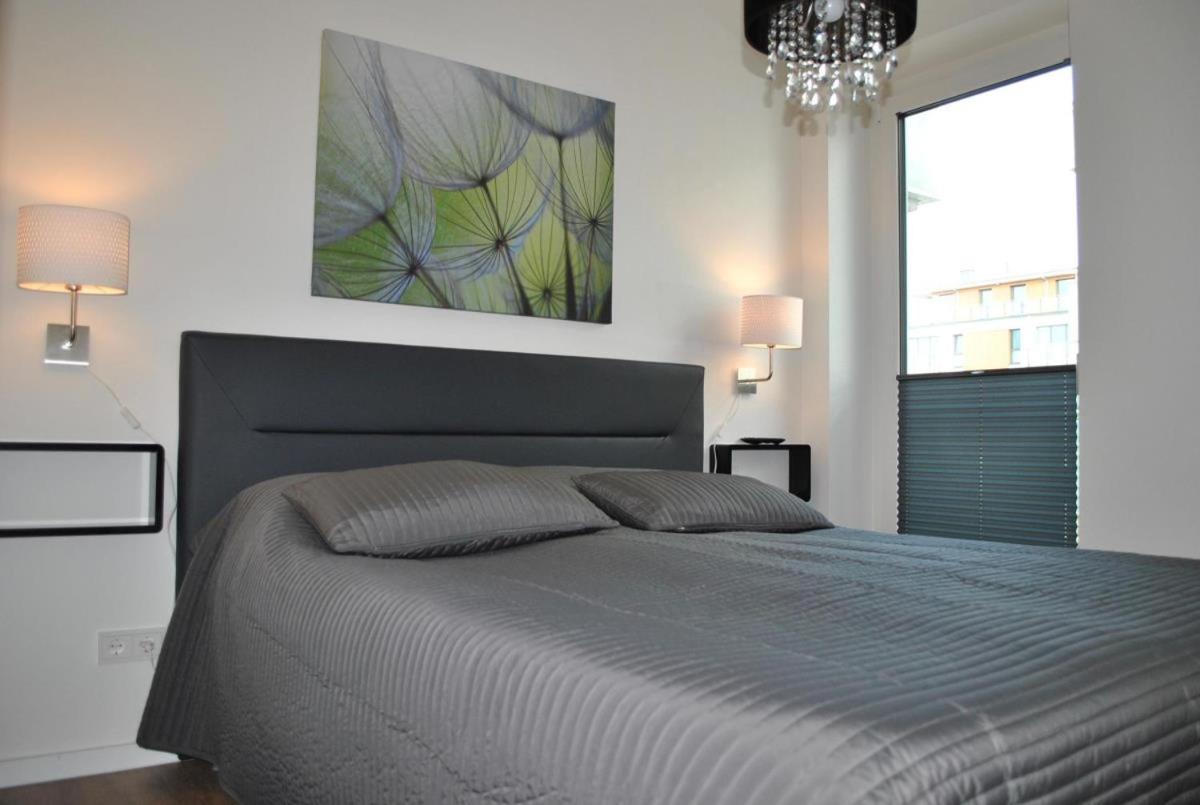 The White Pearl Inkl Waesche Set Appartement Heiligenhafen Buitenkant foto